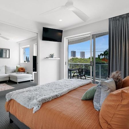 Chevron Sails Apartment Gold Coast Luaran gambar
